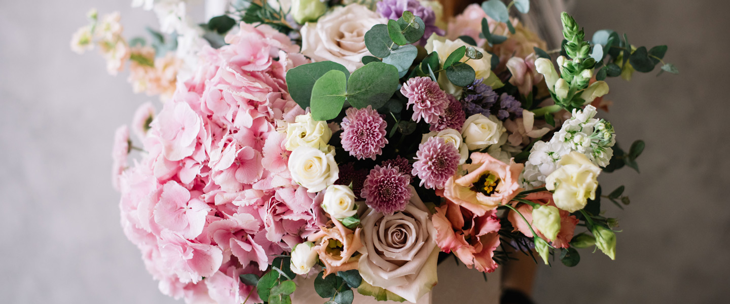 Blumen zur Geburt verschenken