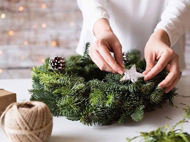 Adventsblumen & Adventskranz kaufen